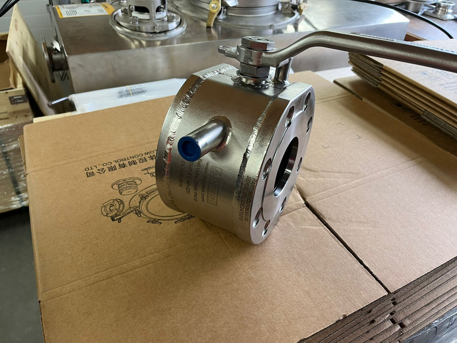 3%22 Full Bore Ball Valve Steam Heated 2