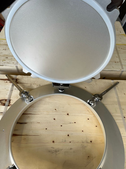 DN450 Swing Manlid Aluminium 2