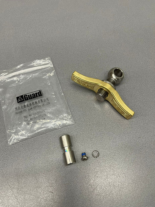 (Toggle) Jeu d'écrous à ailettes (laiton) court